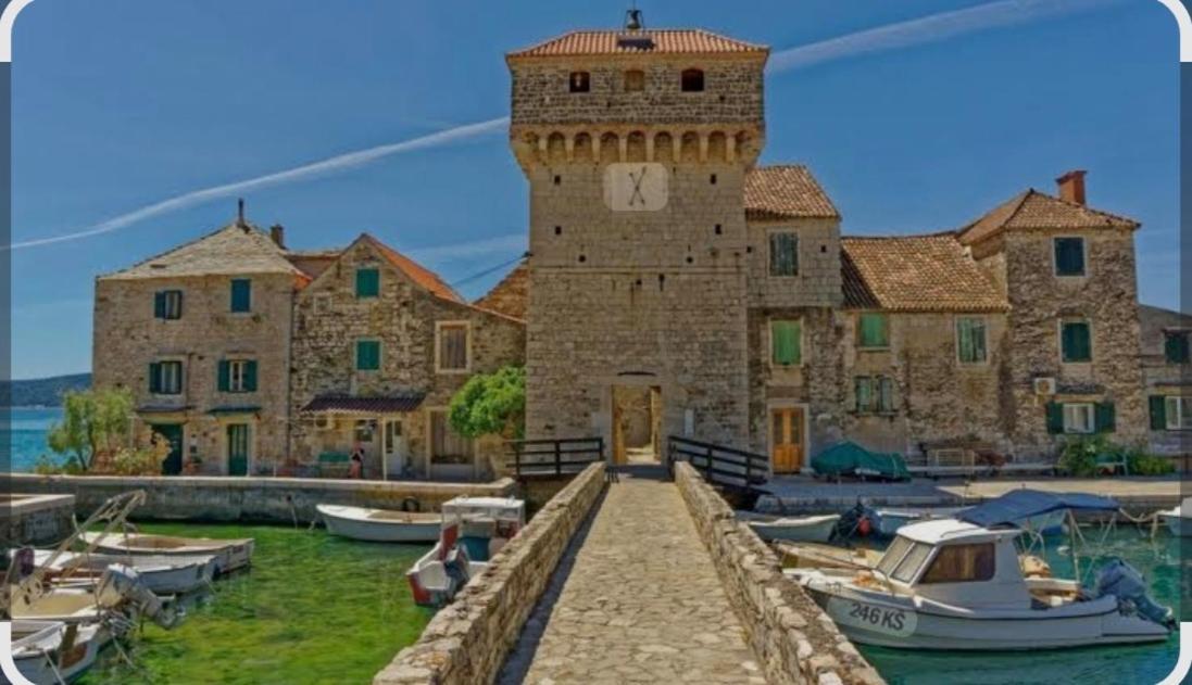 Apartman Kastel Kaštela エクステリア 写真